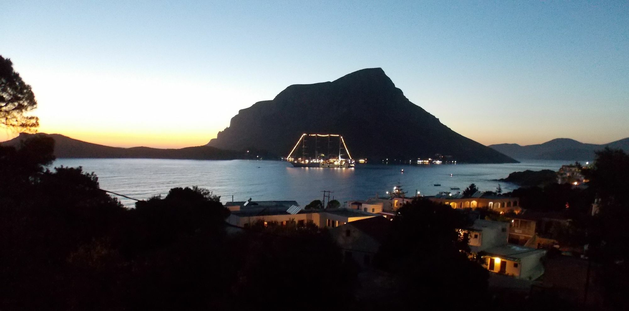 Myrties Boutique Apartments Masouri Eksteriør bilde